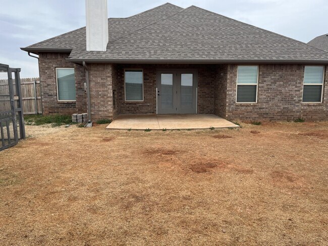 Building Photo - 3309 Welling Rd