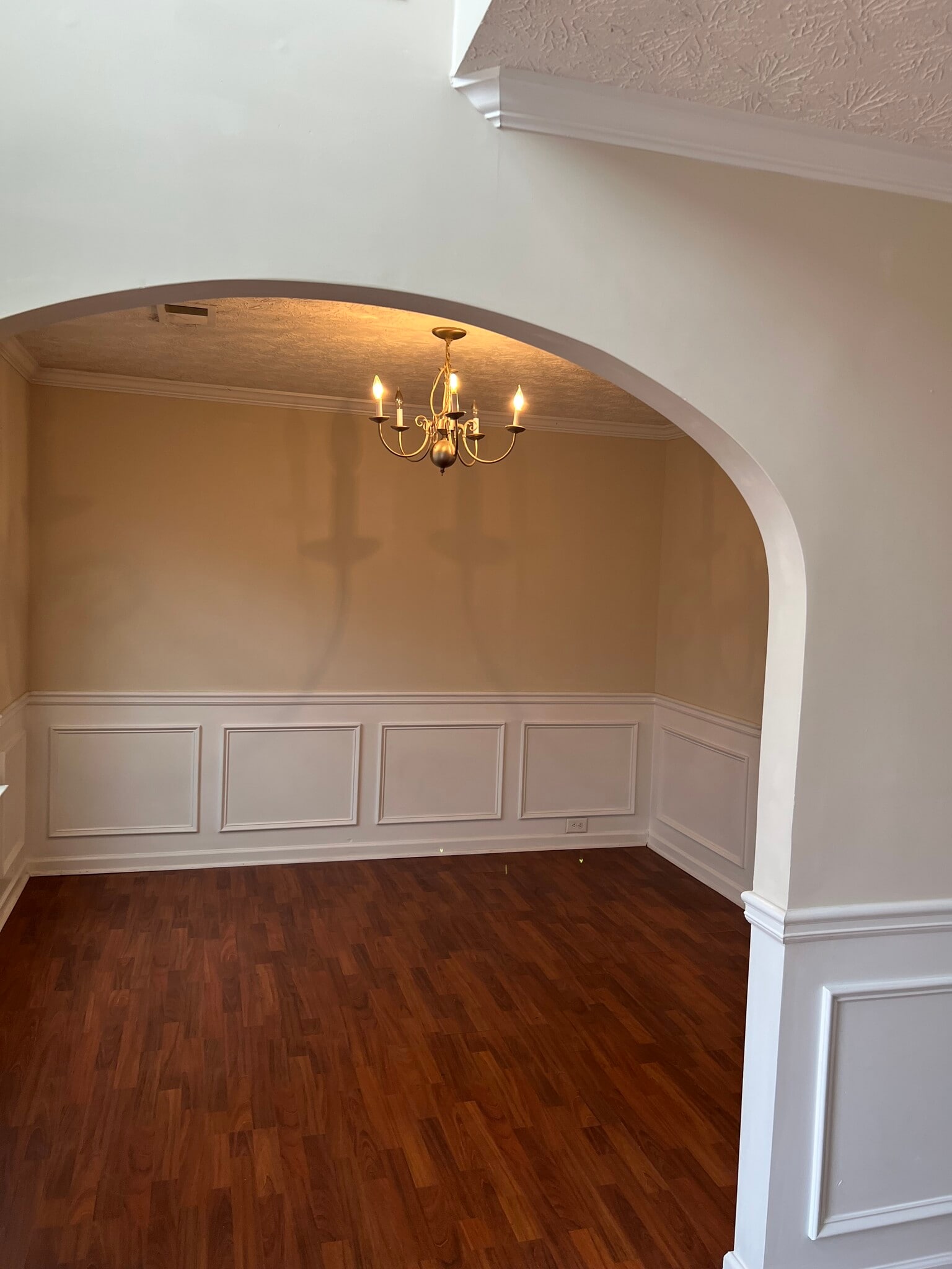 Building Photo - 827 Hannah Ct