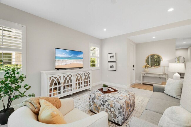 Building Photo - 2-Bed First Floor Home Rental In Gated Community With Amenities