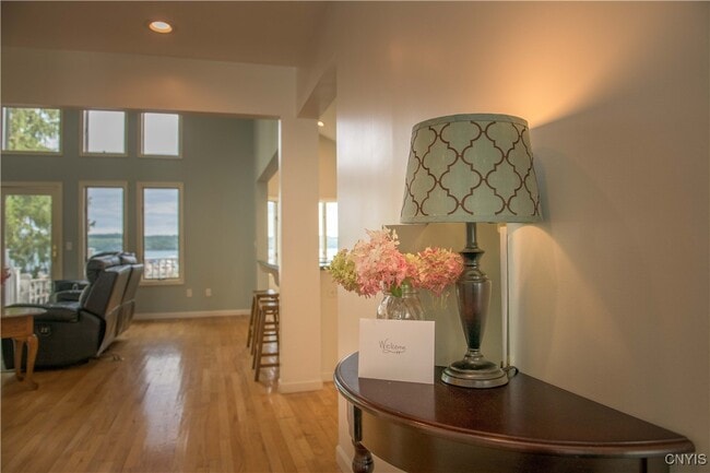 Building Photo - 1916 W Lake Rd