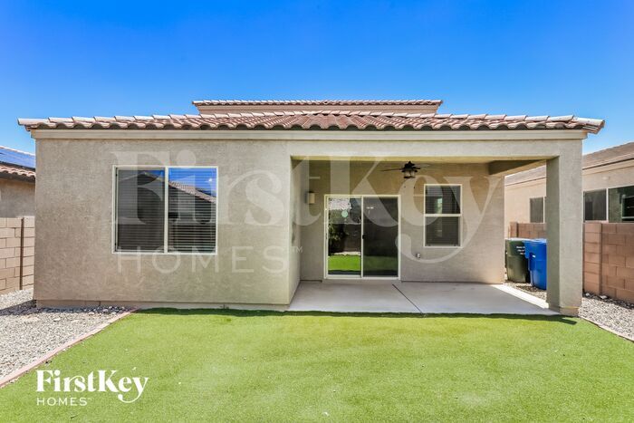 Building Photo - 7436 S Via Plaza del Maya