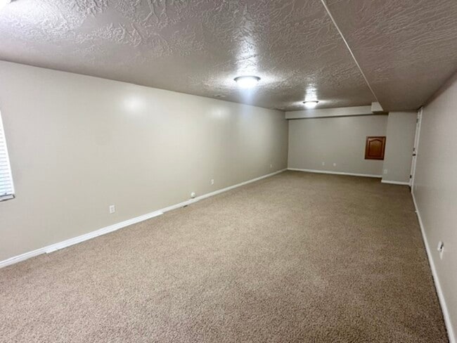 Building Photo - 1563 W Turtle Dove Ln