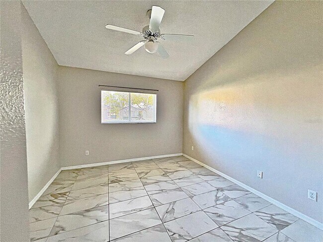 Building Photo - 3505 Tenby Cir