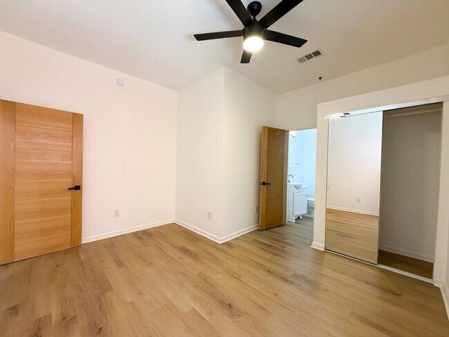 Building Photo - 24th Street Lofts