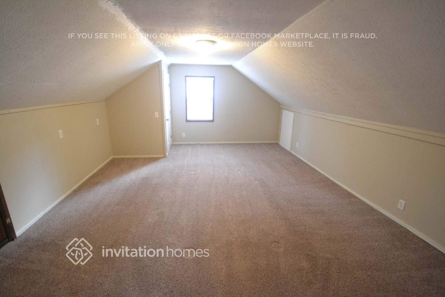 Building Photo - 3921 Crestmoor Ct NW