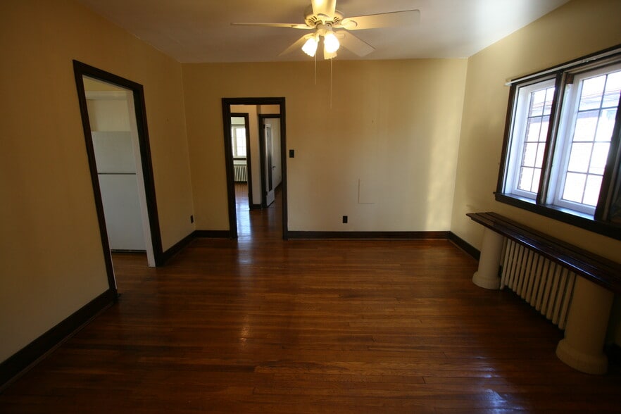 Dining room looking from front room - 330 S Aiken Ave