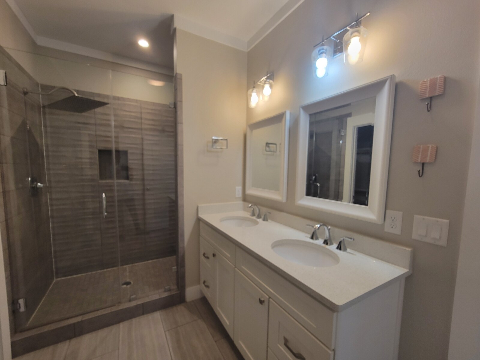 Building Photo - 100 Seabreeze Cir