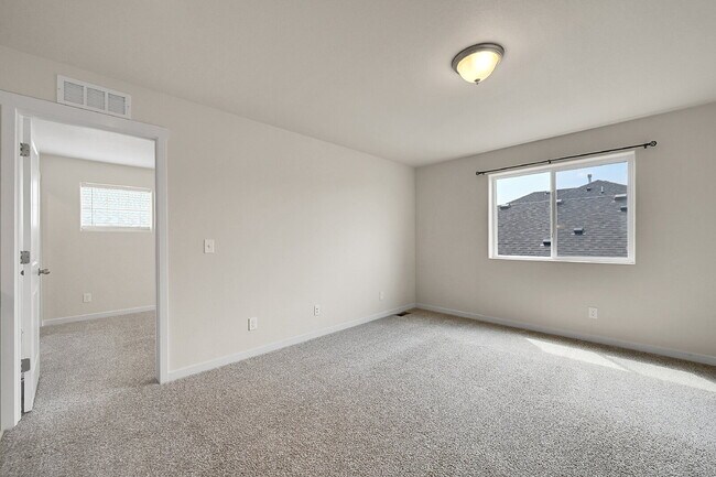 Building Photo - $2,650 - 3 Bed, 2.5 Bath Home in Co Spring...