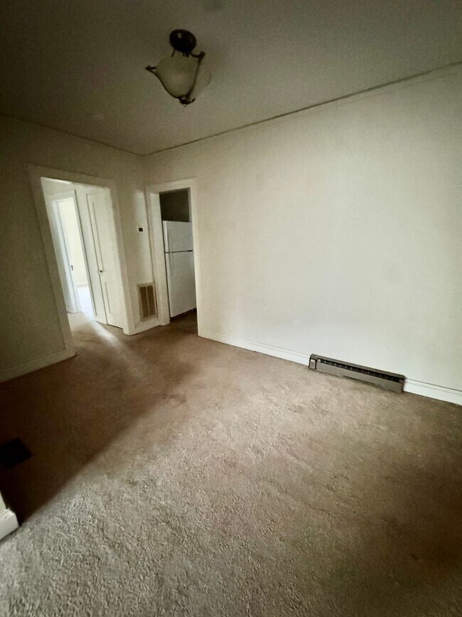 Building Photo - 2603 Lane Ave