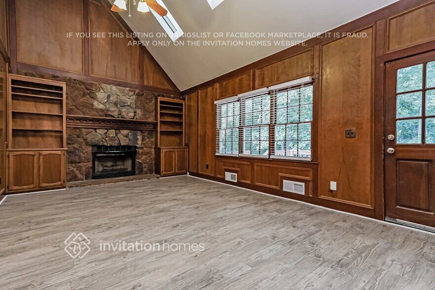 Building Photo - 3610 Jasmine Cove Ln