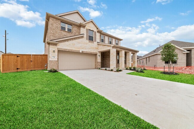 Building Photo - 7731 Coral Ky Dr
