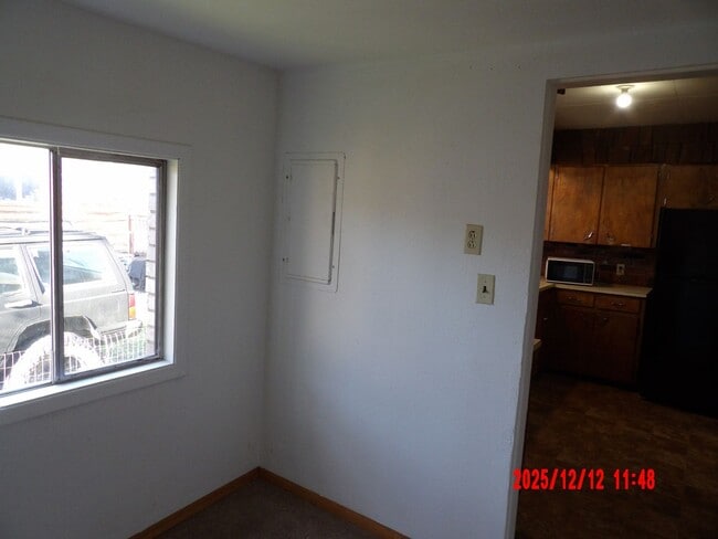 Building Photo - 2 Full Bedroom House with TWO BONUS rooms!