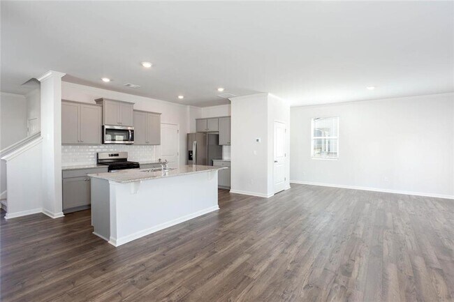 Building Photo - 77 Grv Spgs Ct