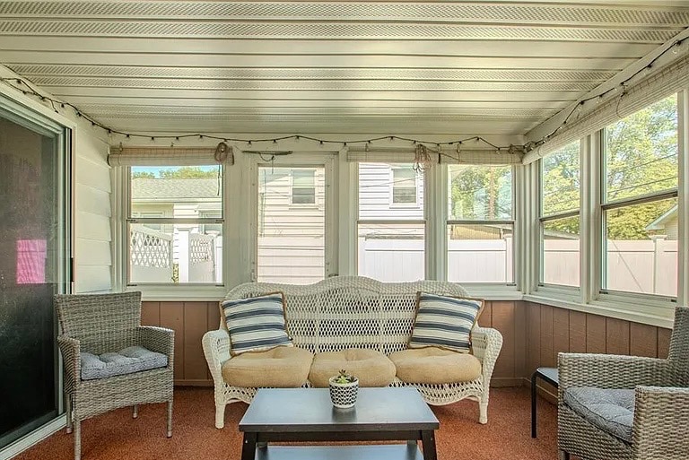 Building Photo - 2809 Green Acres Dr