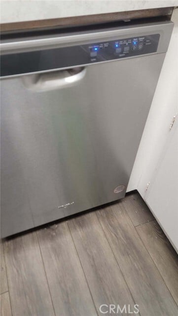 Building Photo - 3050 S Bristol St