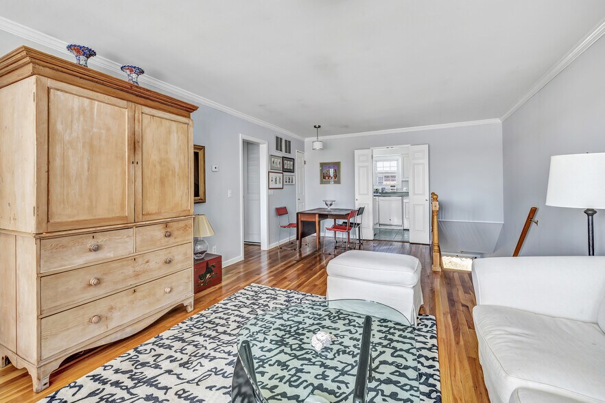 Building Photo - 245 Unquowa Rd