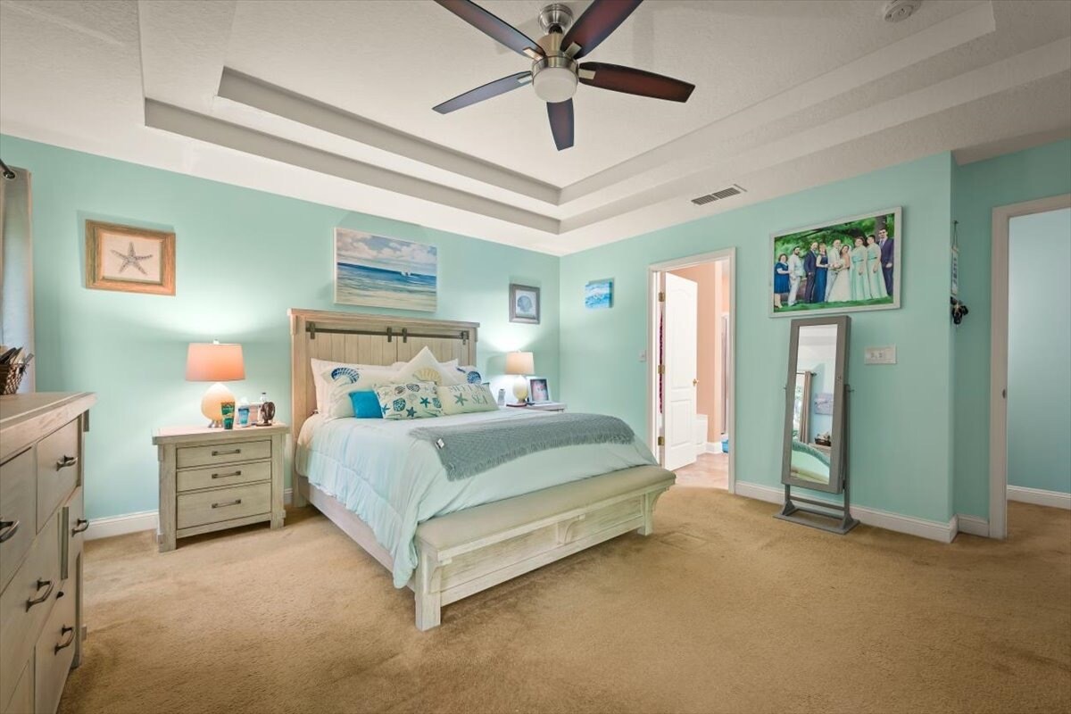 Building Photo - 11829 Carolwood Ln