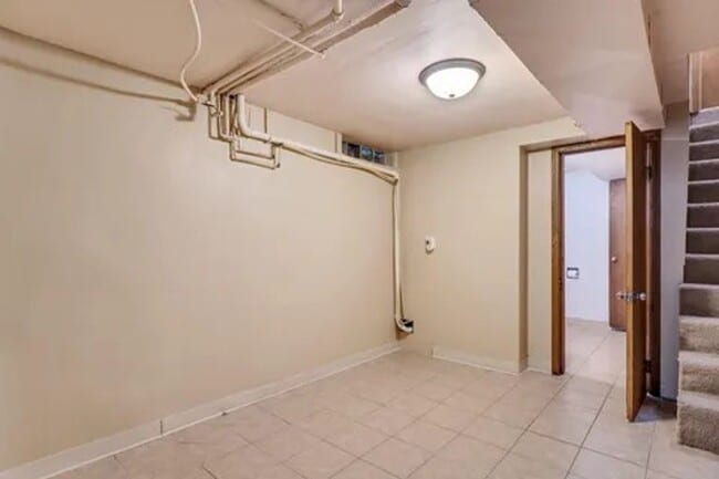 Building Photo - TM - 01 - Cliffside Dr