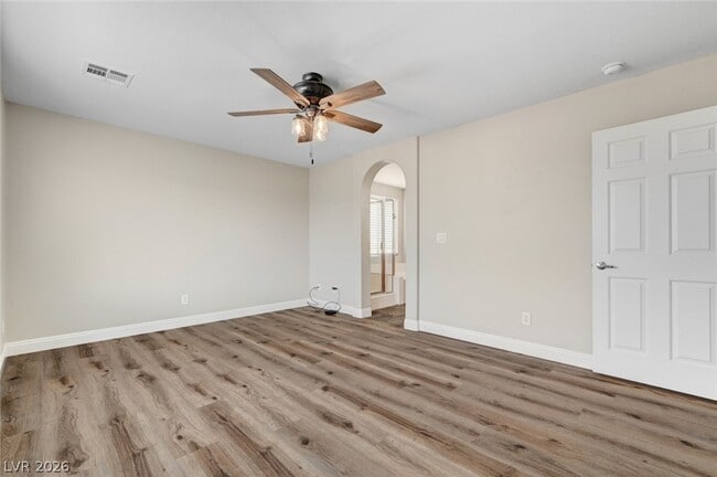 Building Photo - 567 Pinetop Lake St