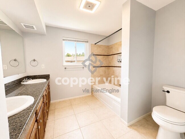 Building Photo - 4249 W 110th Pl