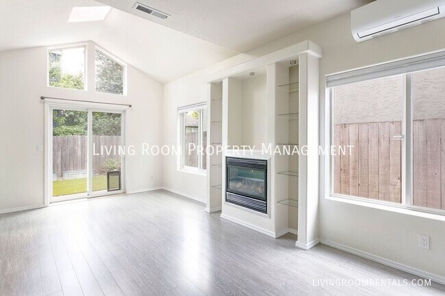 Building Photo - 7604 N McKenna Ave
