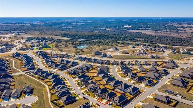Building Photo - 425 Miracle Rose Way