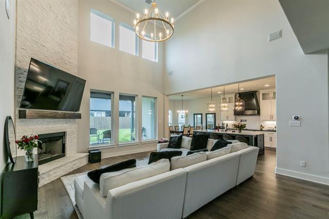 Building Photo - 2104 Palafox Dr