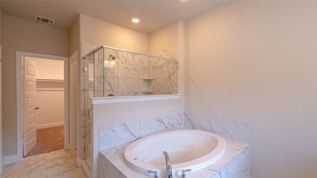 Building Photo - 7800 Manilla Dr