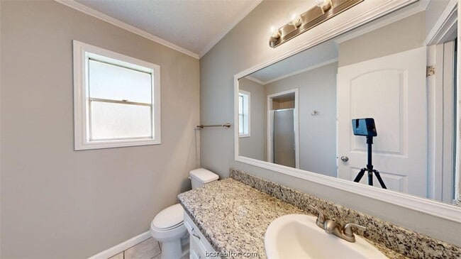 Building Photo - 1417 Antone Ct