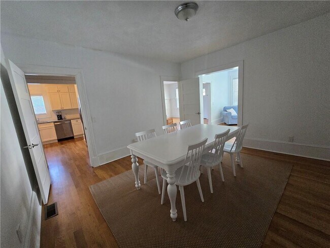 Building Photo - 2245 Cranston St