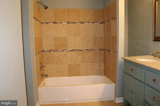 Building Photo - 4832 Brookstone Terrace