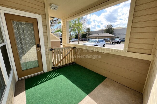 Building Photo - 8707 E Florida Ave