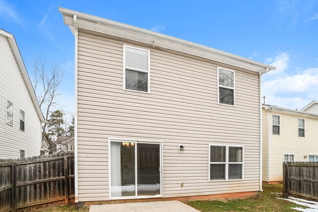 Building Photo - 10243 Hugue Way