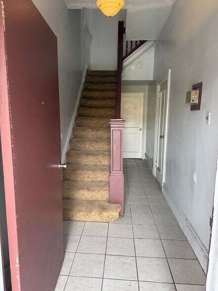 Building Photo - 1229 Brownsville Rd