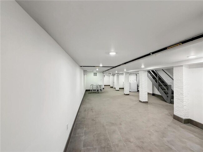 Building Photo - 249 11th St