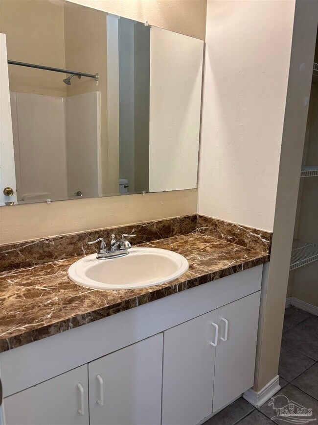 Building Photo - 7145 8 Mile Creek Rd