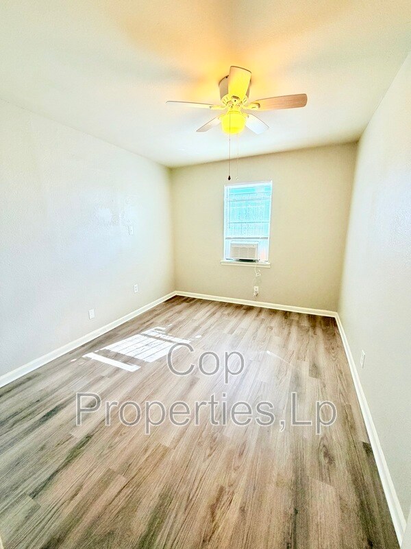 Building Photo - 1314 Laven Dr