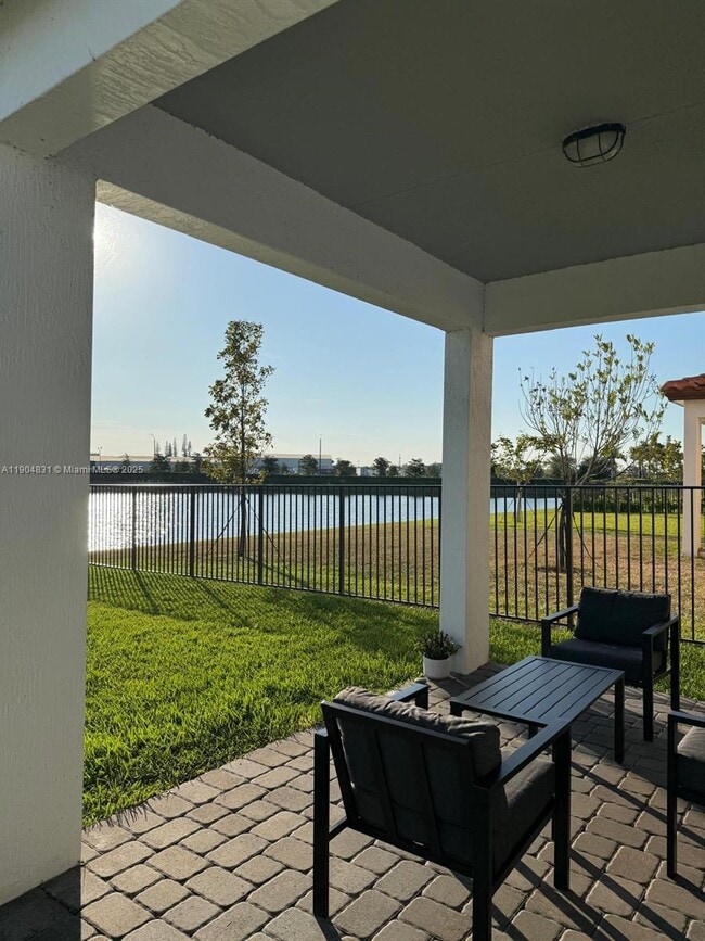 Building Photo - 16456 Sea Turtle Pl