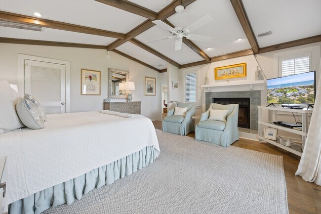 Building Photo - 509 Debordieu Blvd