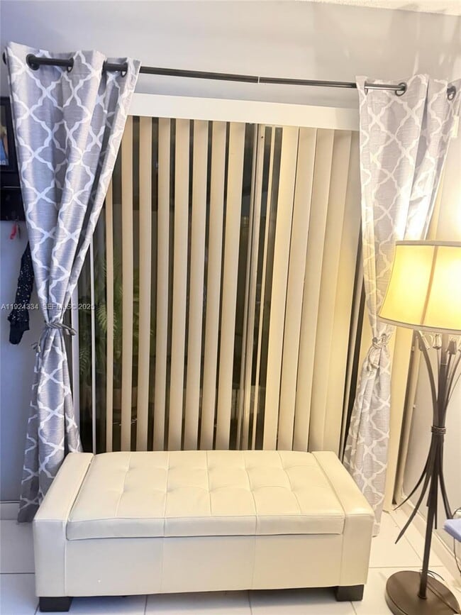 Building Photo - 3001 NW 4th Terrace