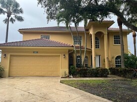 Building Photo - 207 Banyanwood Pt