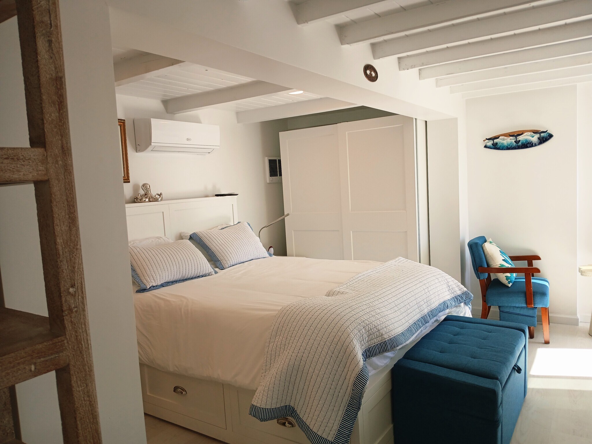 Building Photo - 31956 Sunset Ave