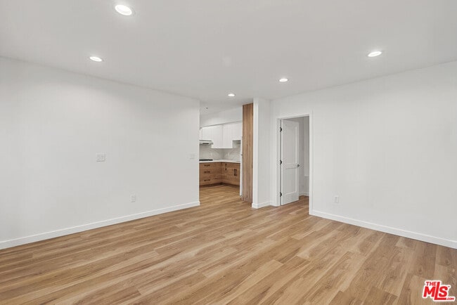 Building Photo - 11945 Sonoma Way