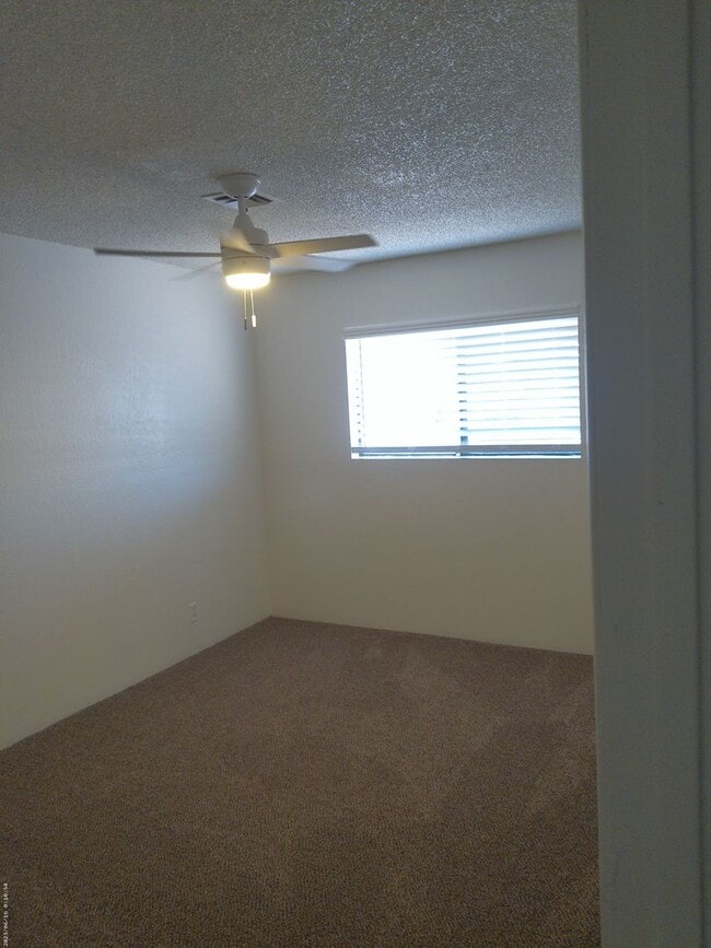 Building Photo - Spacious 3 Bedroom, 3 Bathroom Home with Bonus Room & 2-Car Garage – $1,900/month