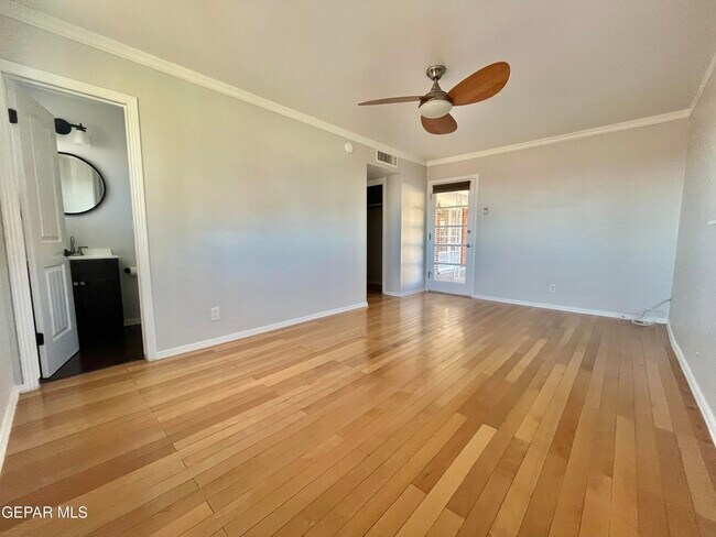 Building Photo - 3315 Capella Ave