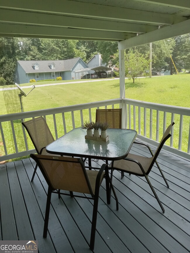Building Photo - 3091 Carriage Trail
