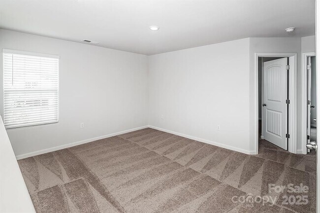 Building Photo - 1216 Nia Rd