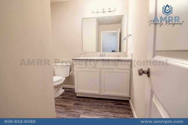 Building Photo - 2118 Langford Ave