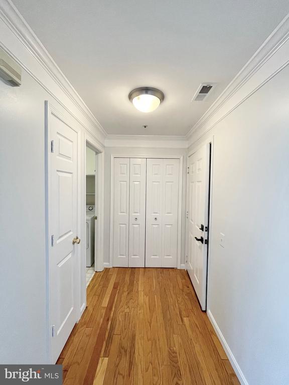 Primary Photo - 2800 Emma Lee St