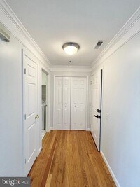 Building Photo - 2800 Emma Lee St